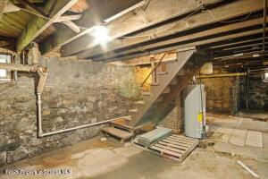 802 Madison Avenue Scranton, PA 18510 - Photo 47 of 52