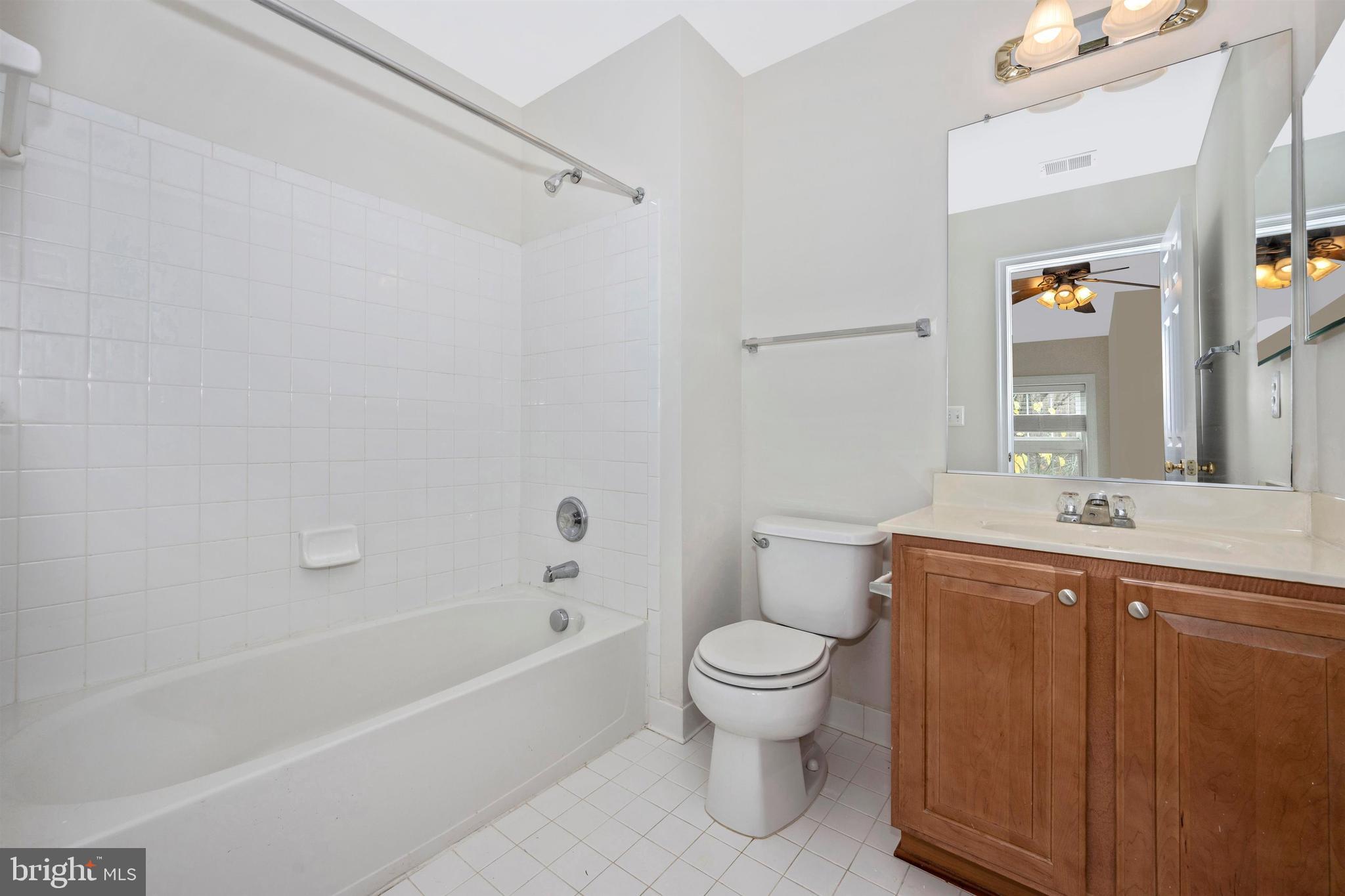 1510 Rising Ridge Road Mount Airy, MD 21771 - Photo 20 of 40 Bathroom