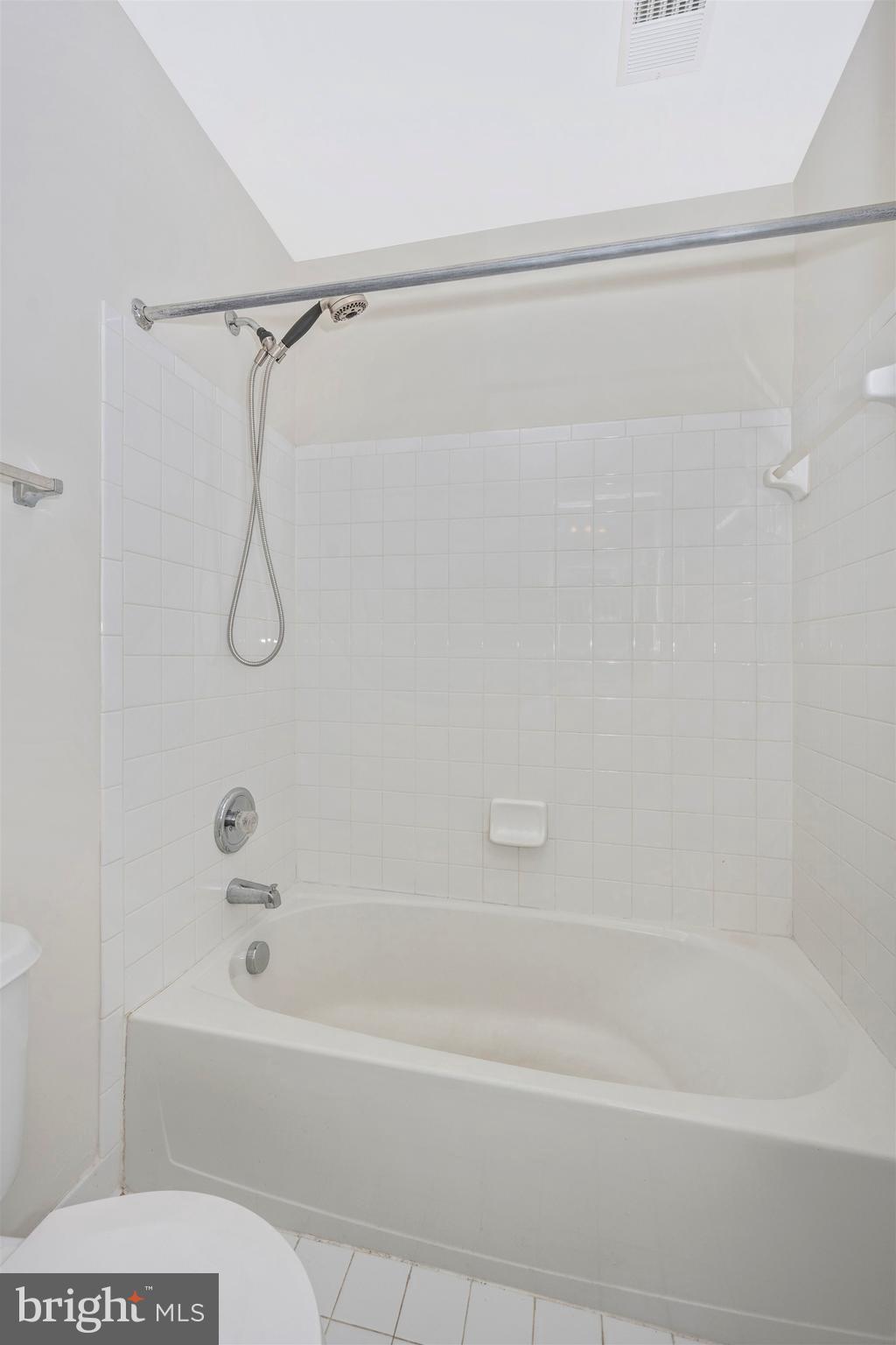 1510 Rising Ridge Road Mount Airy, MD 21771 - Photo 23 of 40 Shower