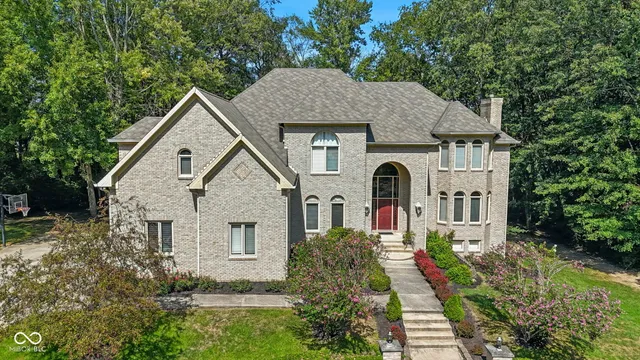 $875,000 | 5300 West Autumn Springs Court, Muncie, IN 47304