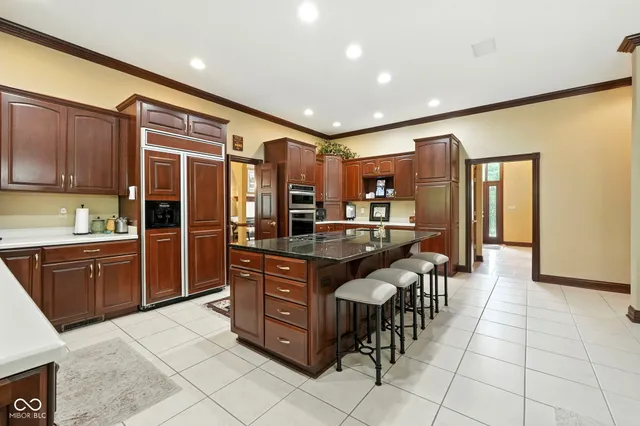 $875,000 | 5300 West Autumn Springs Court, Muncie, IN 47304