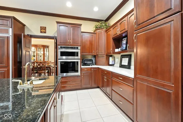 $875,000 | 5300 West Autumn Springs Court, Muncie, IN 47304
