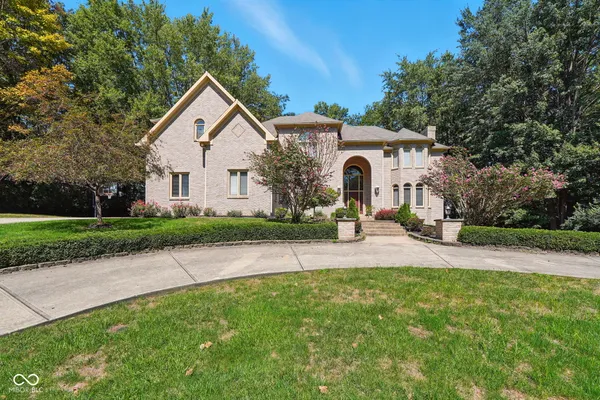 $875,000 | 5300 West Autumn Springs Court, Muncie, IN 47304