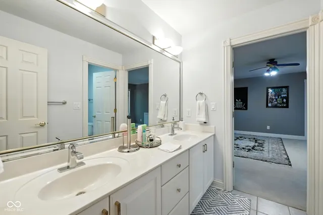 $875,000 | 5300 West Autumn Springs Court, Muncie, IN 47304