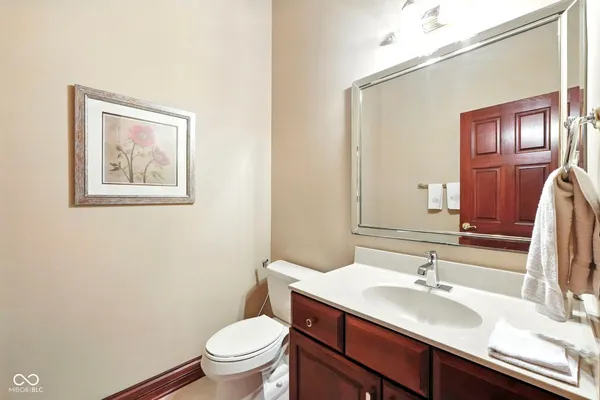 $875,000 | 5300 West Autumn Springs Court, Muncie, IN 47304