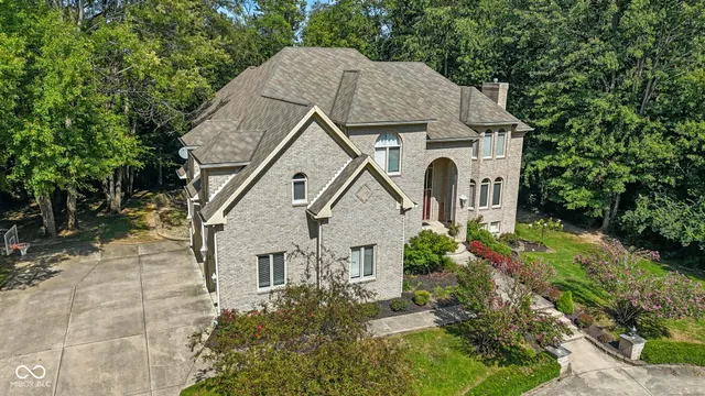 $875,000 | 5300 West Autumn Springs Court, Muncie, IN 47304