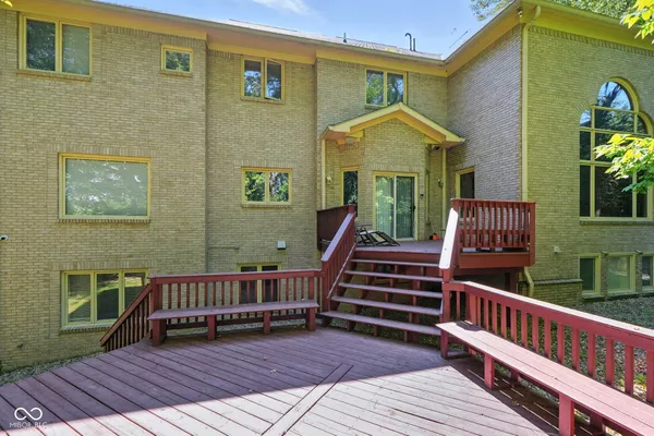 $875,000 | 5300 West Autumn Springs Court, Muncie, IN 47304