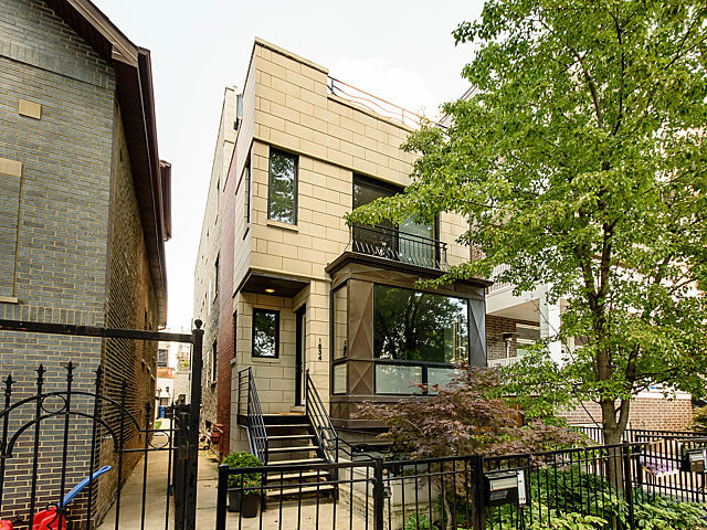 1834 West Rice Street, Unit B Chicago, IL 60622 - Photo 1 of 16