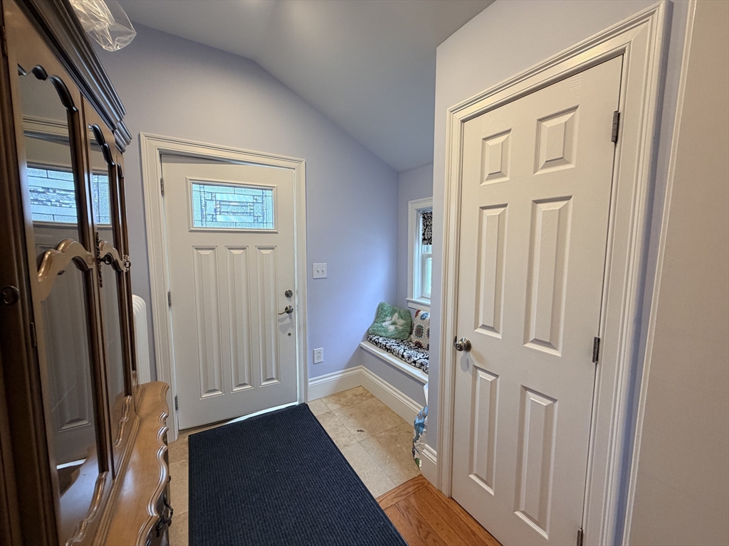 341 Linwood Avenue, Unit 2 Newton, MA 02460 - Photo 11 of 18 an entryway with a door