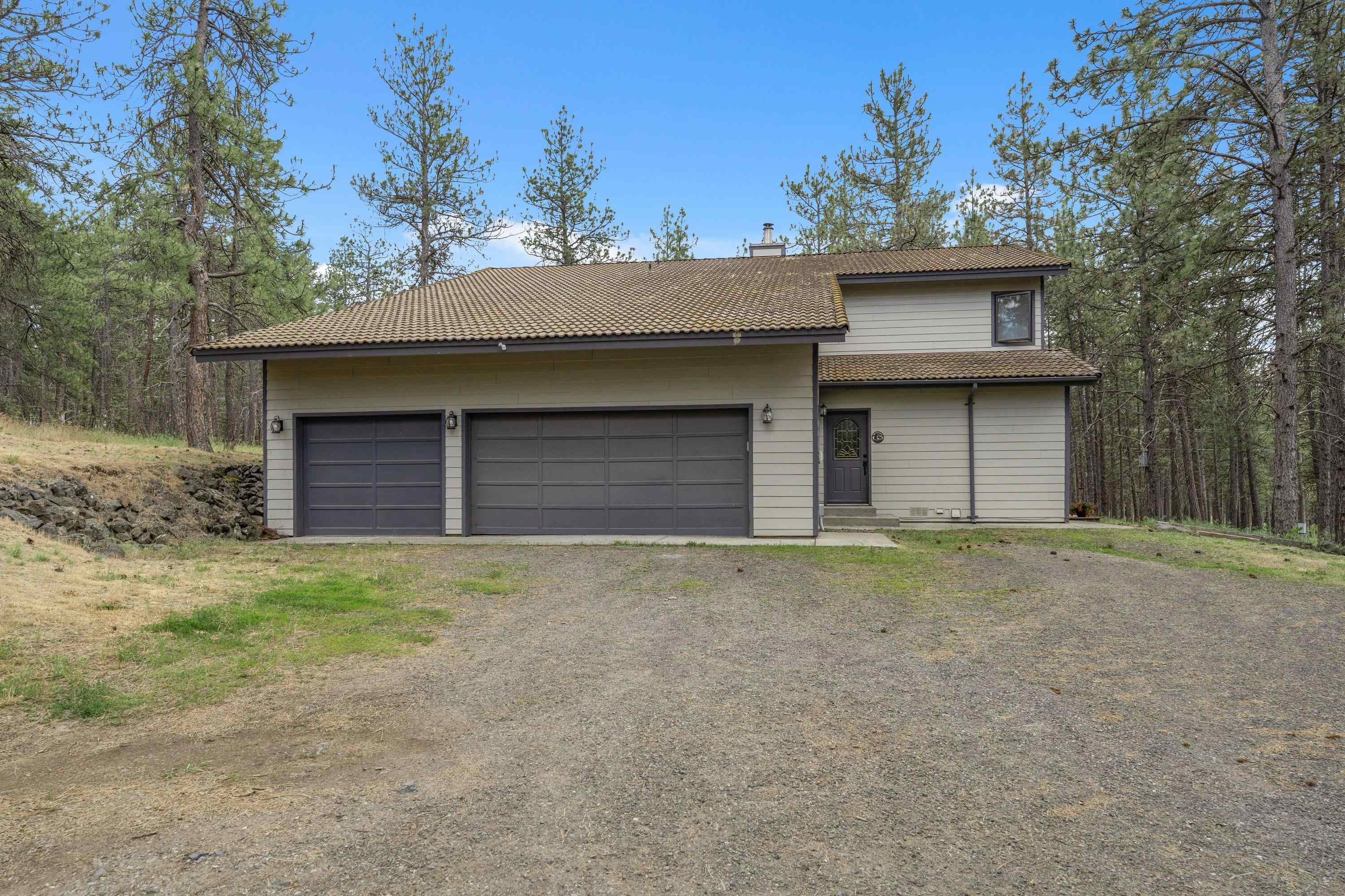 13607 South Goss Road Cheney, WA 99004 - Photo 1 of 42