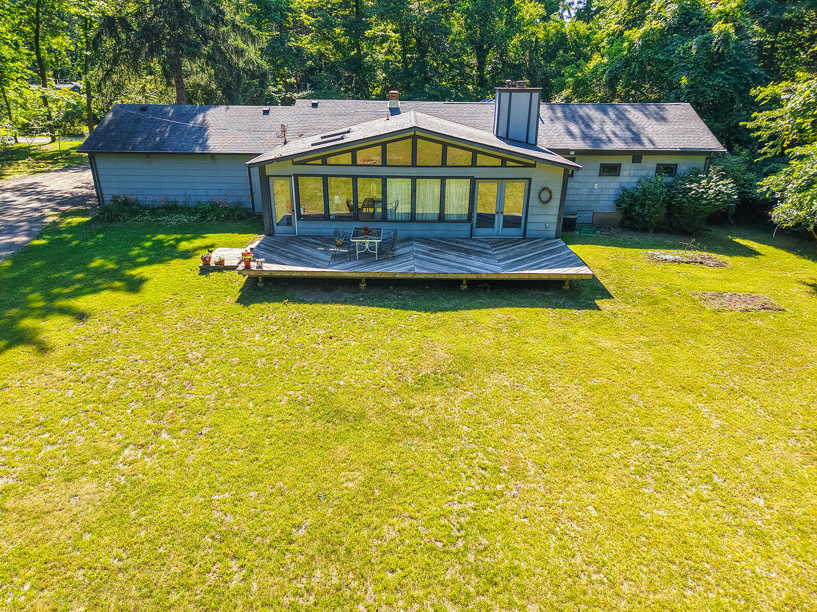 12422 Lubke Road New Buffalo, MI 49117 - Photo 6 of 25
