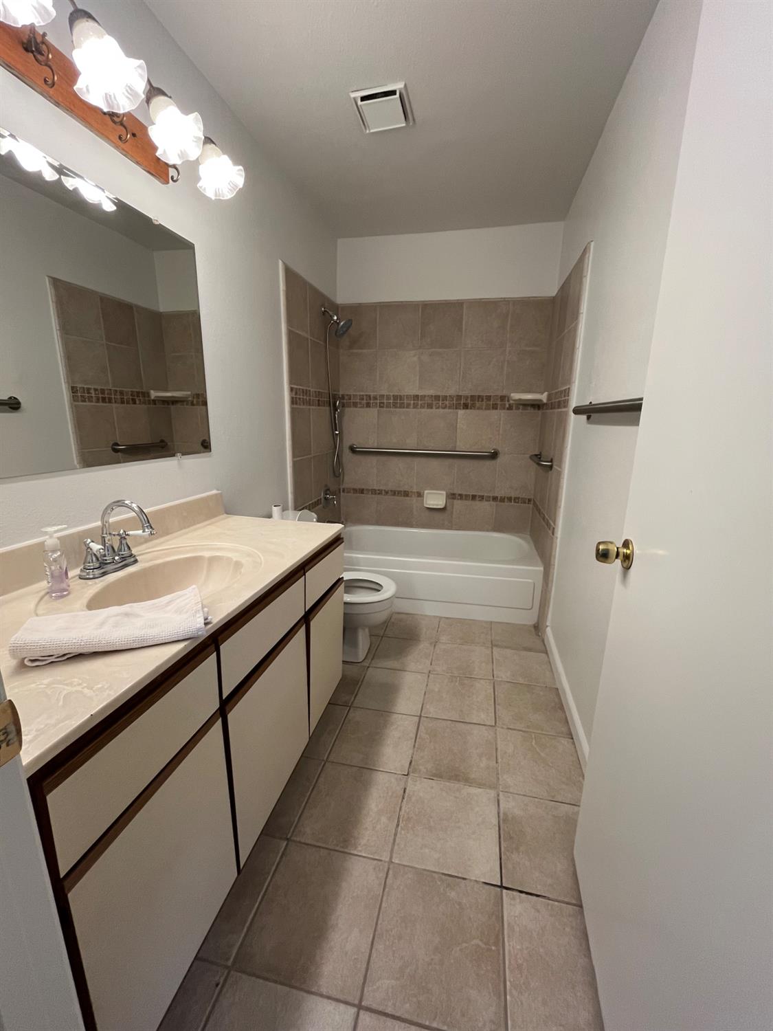 210 Tim Bell Road Waterford, CA 95386 - Photo 12 of 15