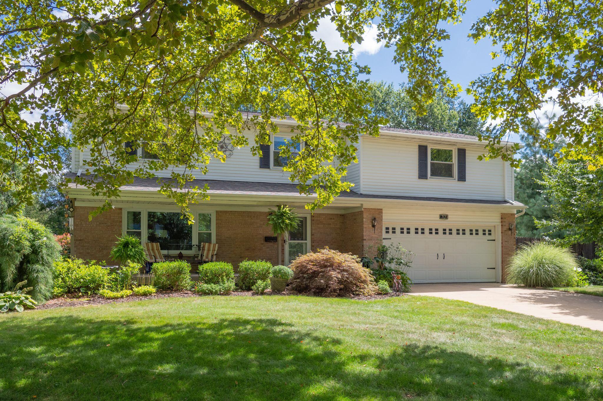 712 Newgate Road Kalamazoo, MI 49006 - Photo 2 of 29 g6l4G0Og