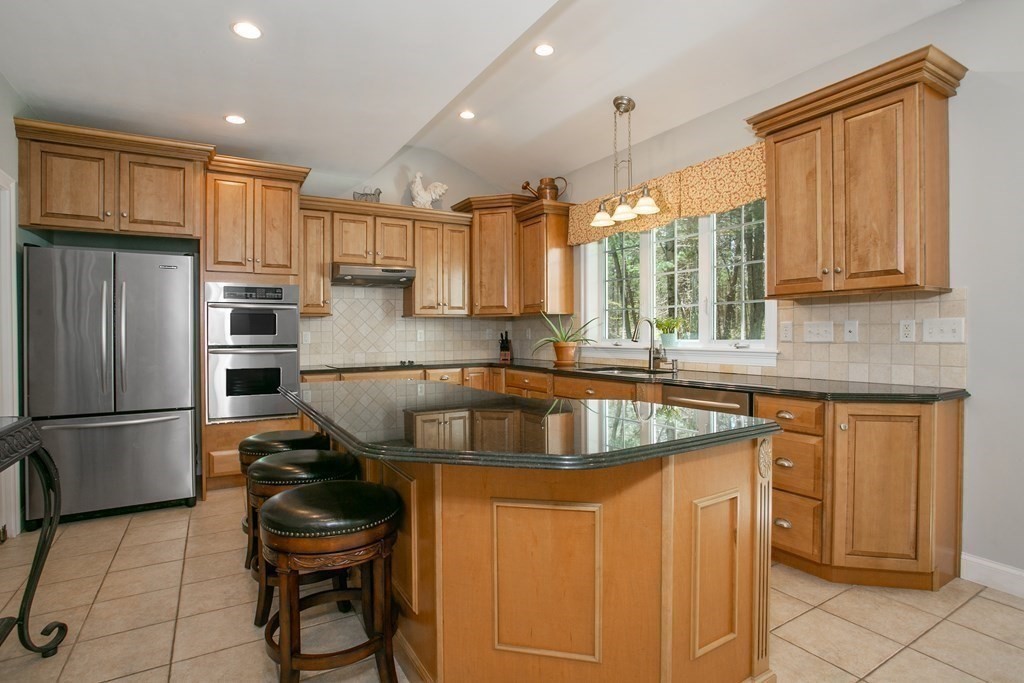 95 High Street Walpole, MA 02081 - Photo 11 of 39 Gallery Image 11