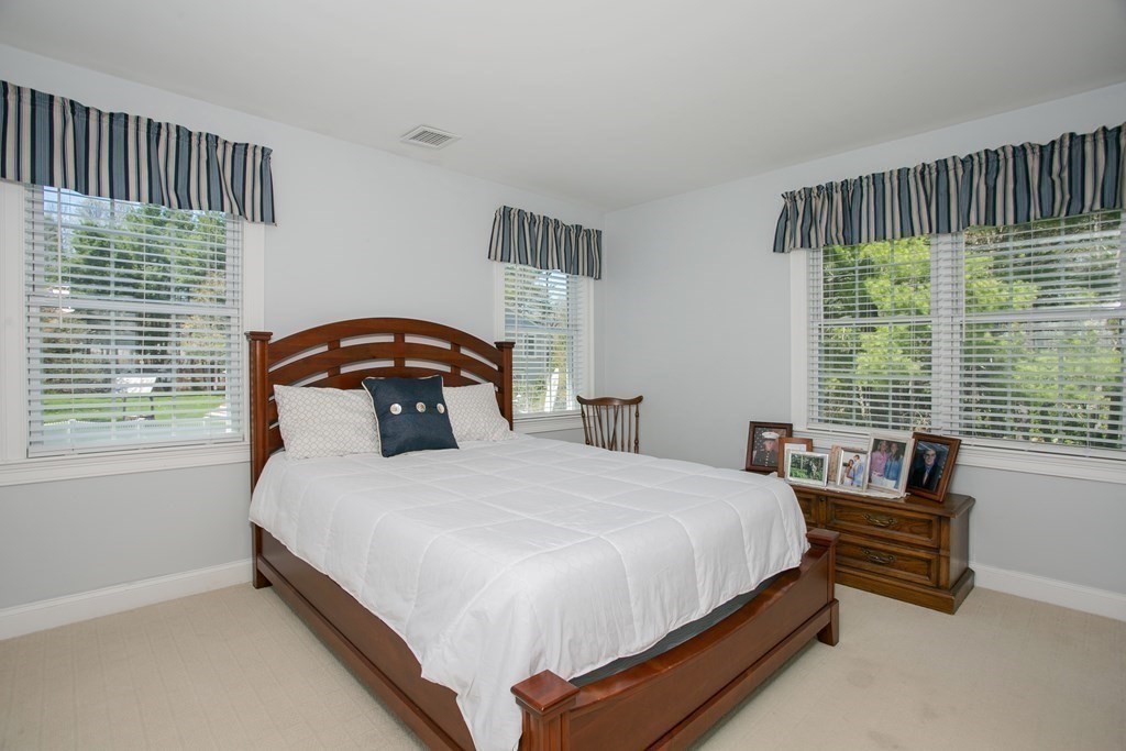 95 High Street Walpole, MA 02081 - Photo 19 of 39 Gallery Image 19