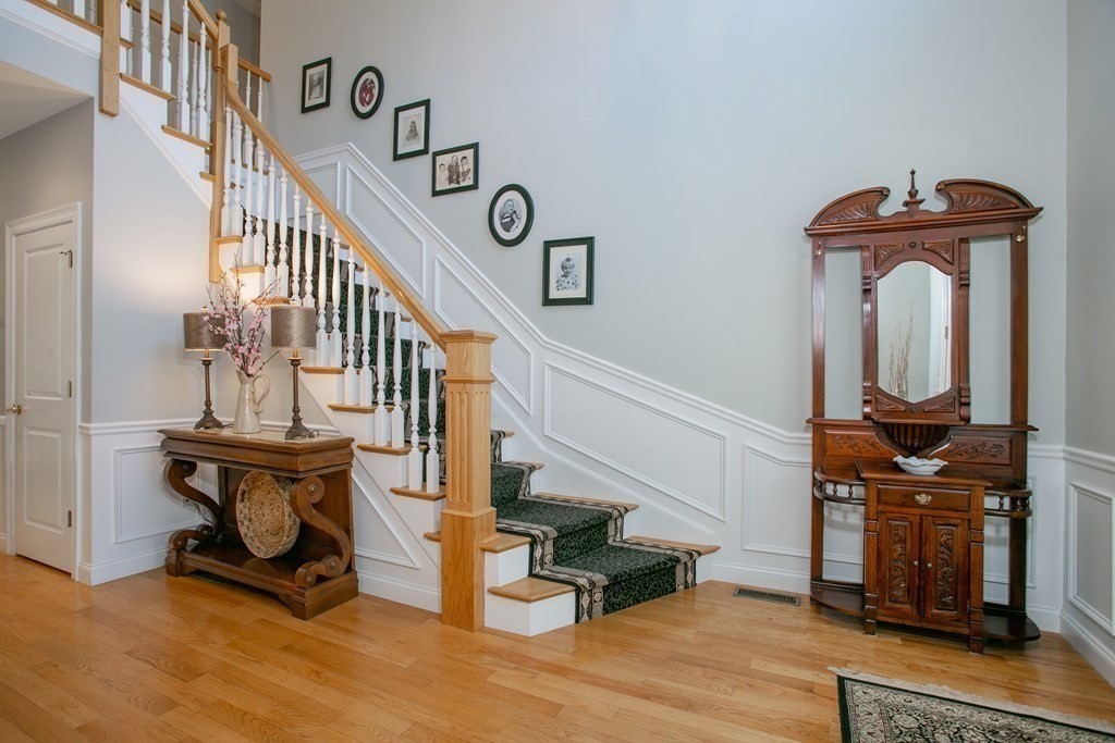95 High Street Walpole, MA 02081 - Photo 5 of 39 Gallery Image 5