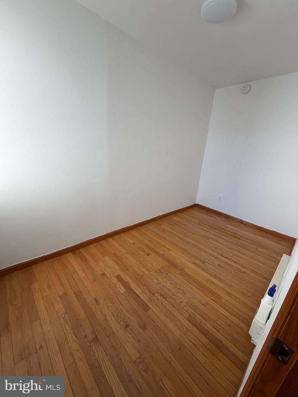 820 Winton Street Philadelphia, PA 19148 - Photo 9 of 13