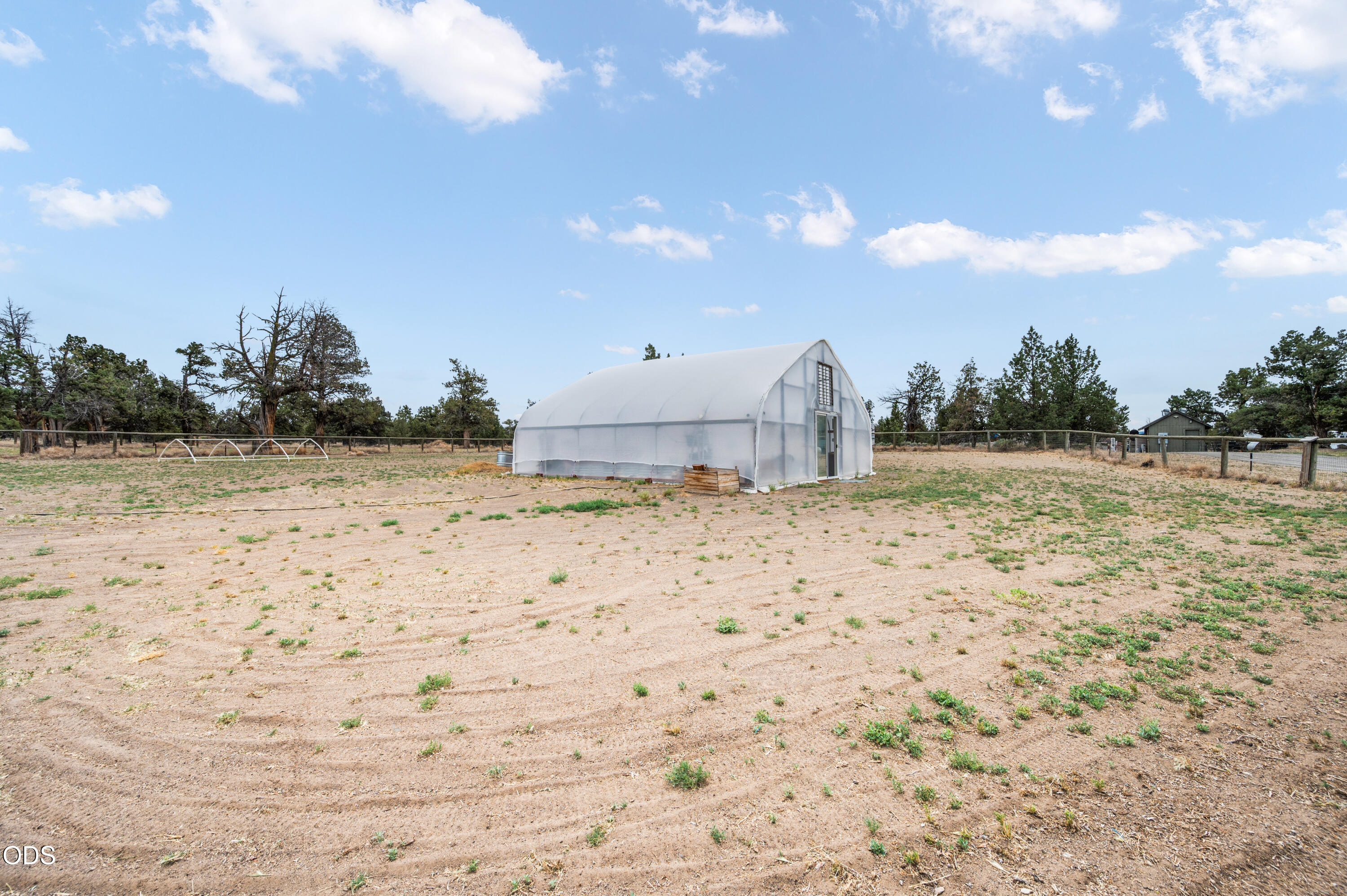 23720 Southwest Starshine Lane Bend, OR 97701 - Photo 31 of 65