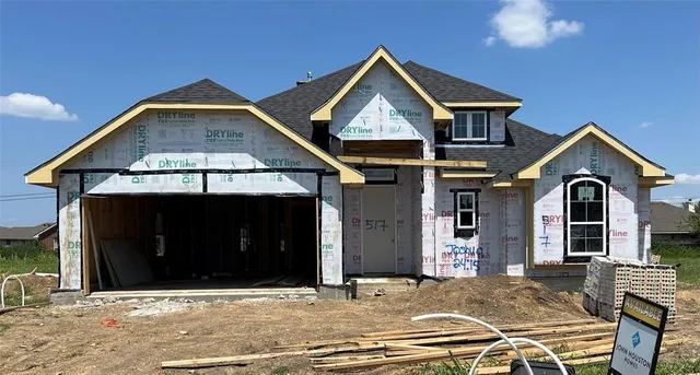 $439,900 | 517 Geyser Trail, McGregor, TX 76657