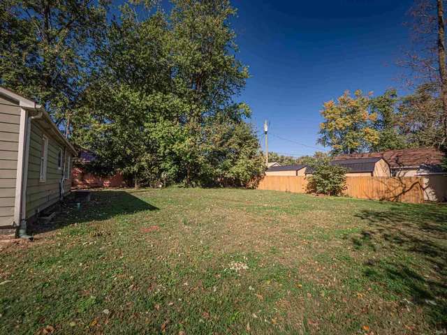 $129,900 | 305 Brown Street, Mount Vernon, IN 47620