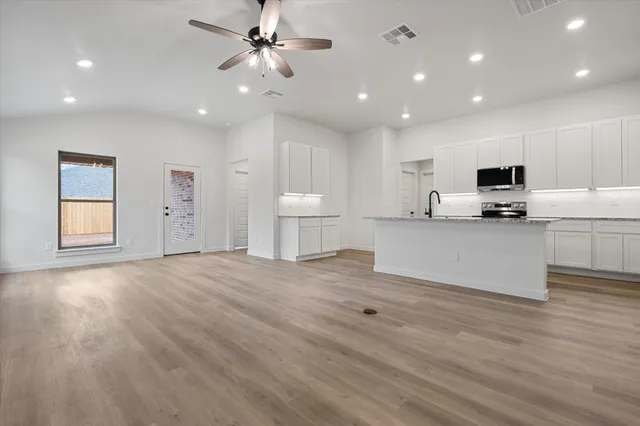 $248,000 | 2408 Aberdeen Avenue, Wolfforth, TX 79382