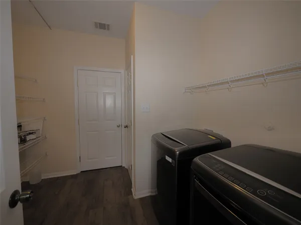 $2,249 | 324 Hidden Brook Lane, Round Rock, TX 78665