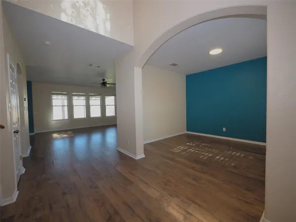 $2,249 | 324 Hidden Brook Lane, Round Rock, TX 78665