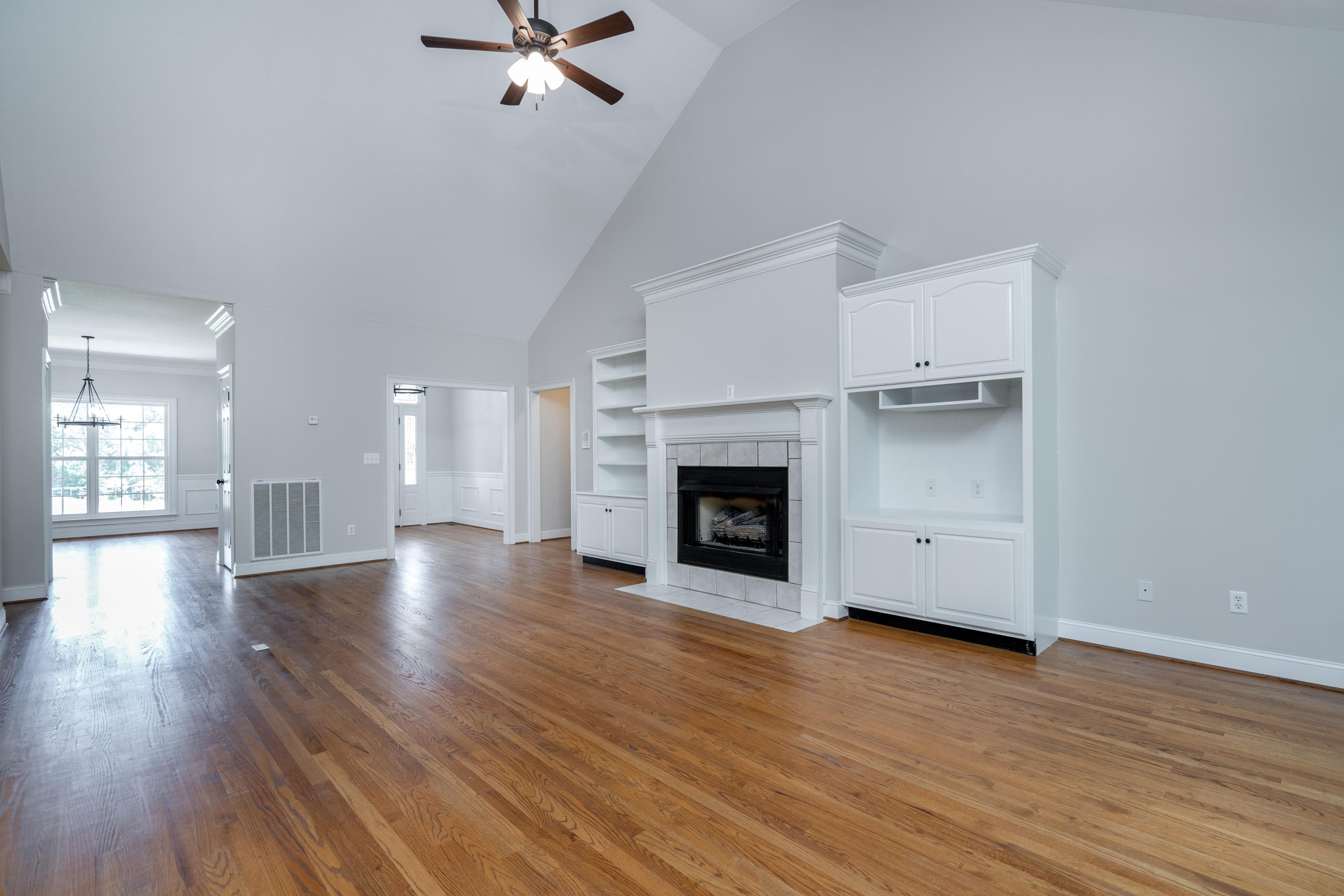 67 Trinity Lane Rock Spring, GA 30739 - Photo 10 of 52 Living Room