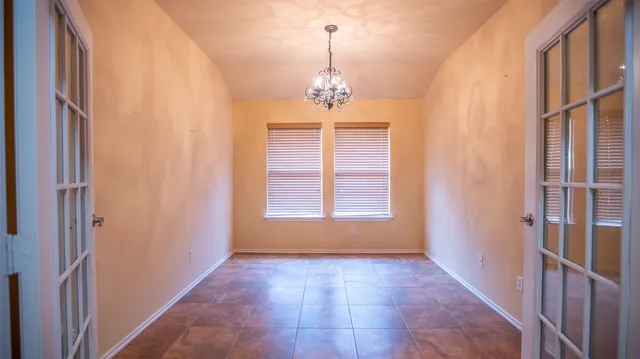 a view of a windows and an entryway