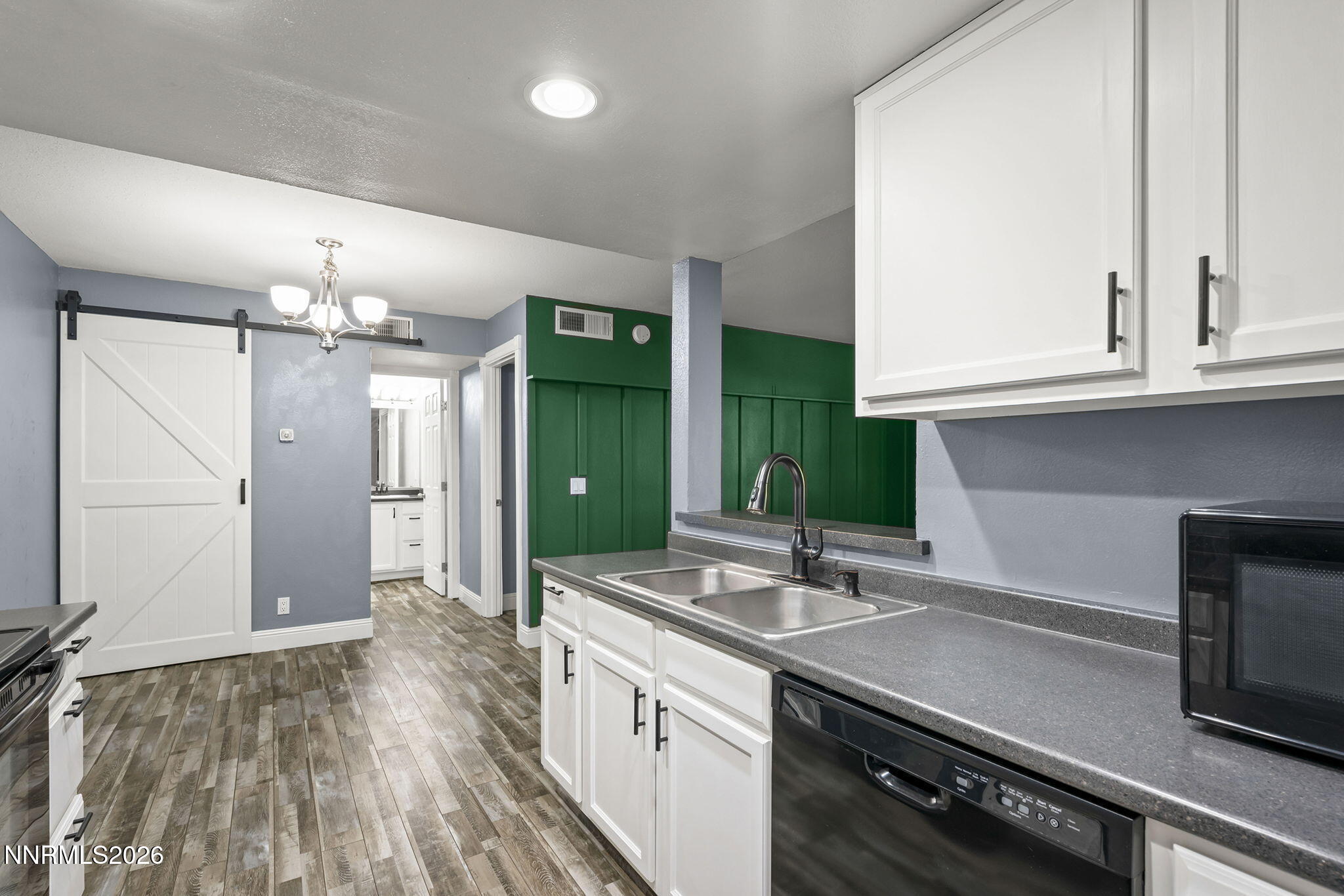 7680 Bluestone Drive, Unit 401 Reno, NV 89511 - Photo 19 of 23 13-web-or-mls-_DSC0059