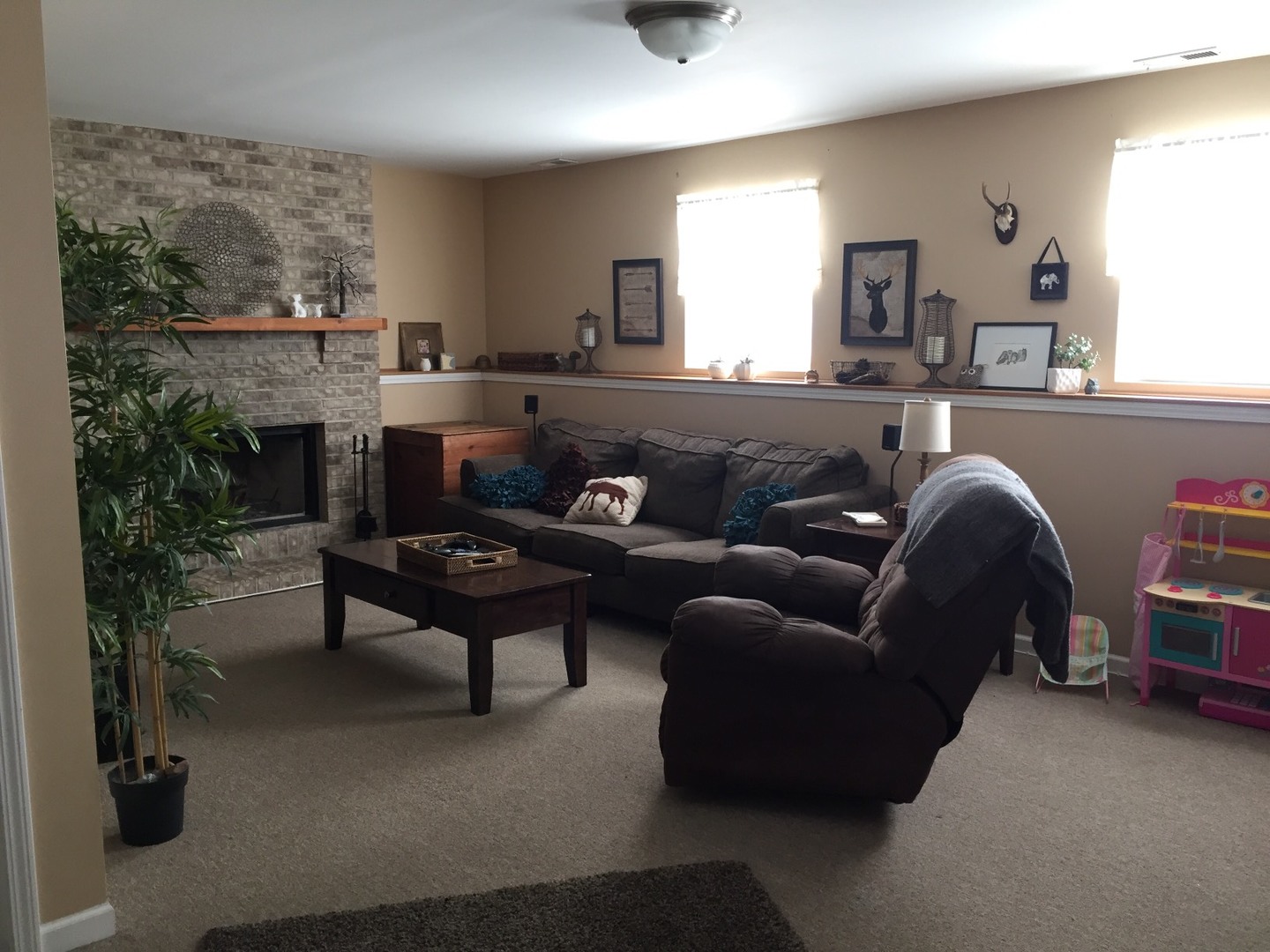 4213 Wren Lane Zion, IL 60099 - Photo 2 of 24