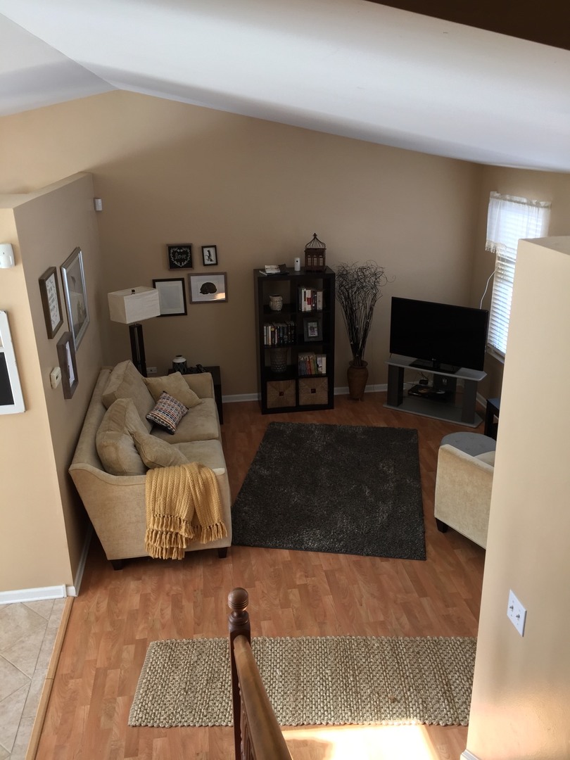 4213 Wren Lane Zion, IL 60099 - Photo 9 of 24