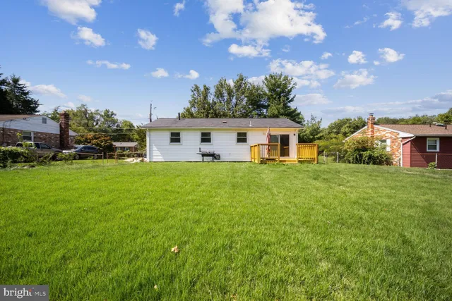 $2,400 | 9708 Glen View Drive, Clinton, MD 20735