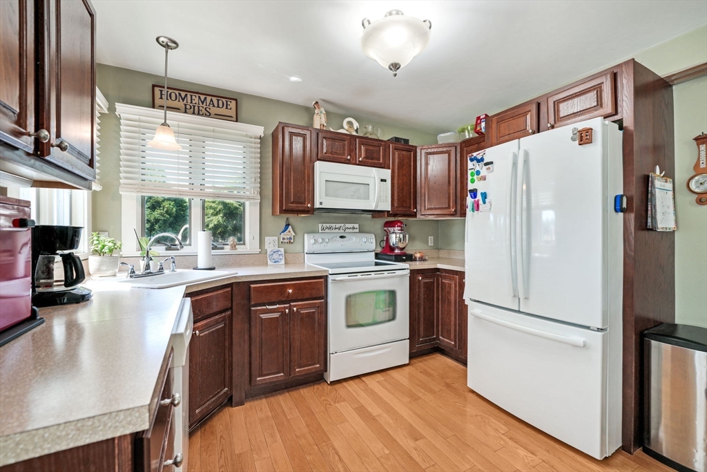34 River Road Mattapoisett, MA 02739 - Photo 20 of 29 Gallery Image 20