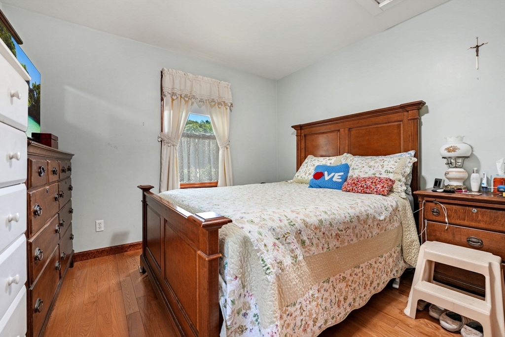 34 River Road Mattapoisett, MA 02739 - Photo 23 of 29 Gallery Image 23