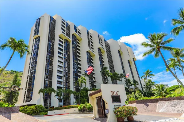 $470,000 | 511 Hahaione Street, Unit BLDG 1 #3B, Honolulu, HI 96825