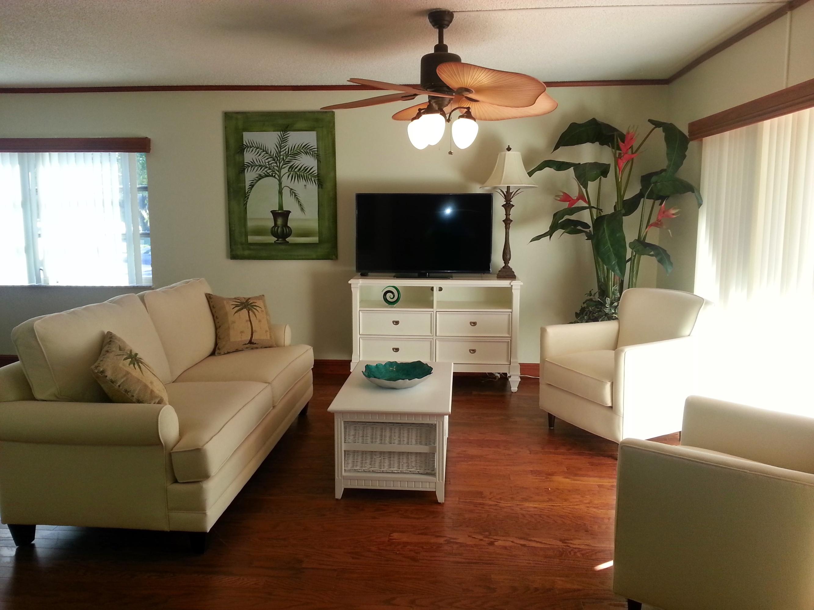 169 Seabreeze Circle Jupiter, FL 33477 - Photo 2 of 25 Beautiful Family Room