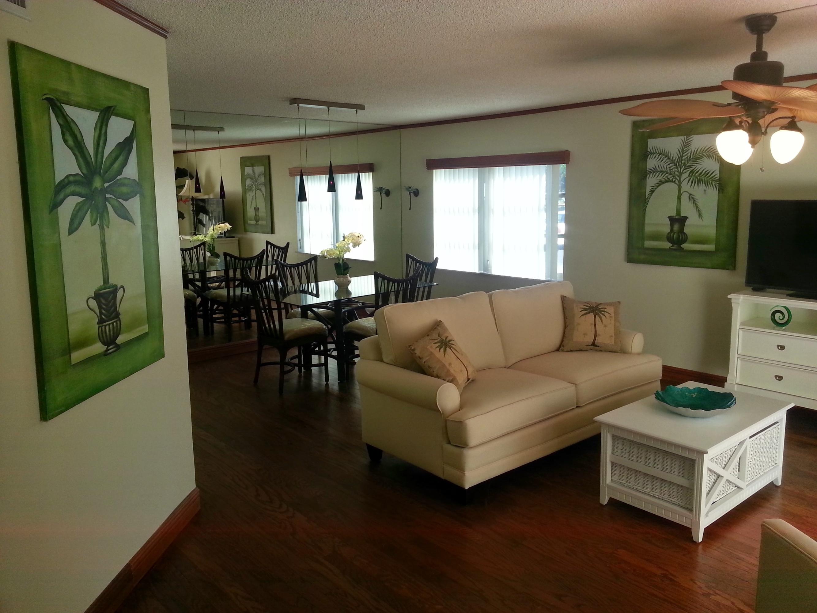 169 Seabreeze Circle Jupiter, FL 33477 - Photo 5 of 25 Family Room