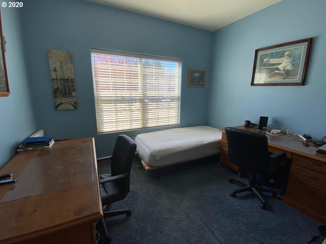 6259 Southeast 32nd Terrace Gresham, OR 97080 - Photo 10 of 24