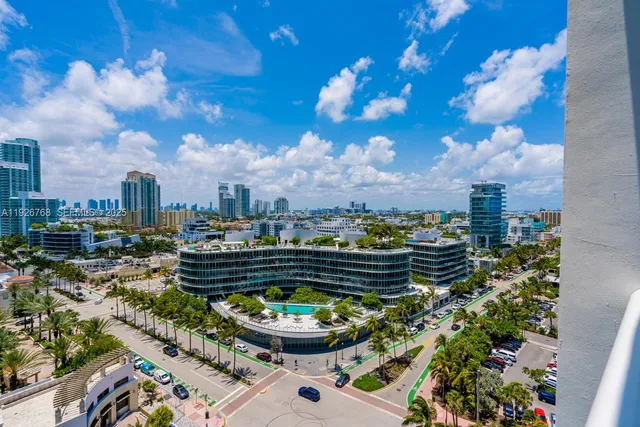 $20,000 | 50 South Pointe Drive, Unit 1506, Miami Beach, FL 33139