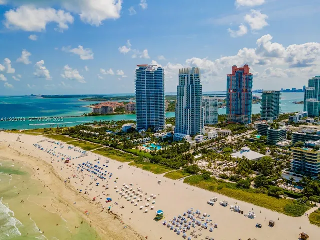 $20,000 | 50 South Pointe Drive, Unit 1506, Miami Beach, FL 33139