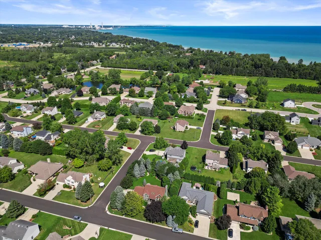 $569,000 | 1114 Silent Sunday Court, Caledonia, WI 53402