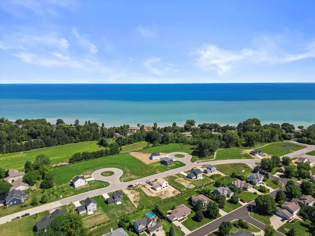 $569,000 | 1114 Silent Sunday Court, Caledonia, WI 53402