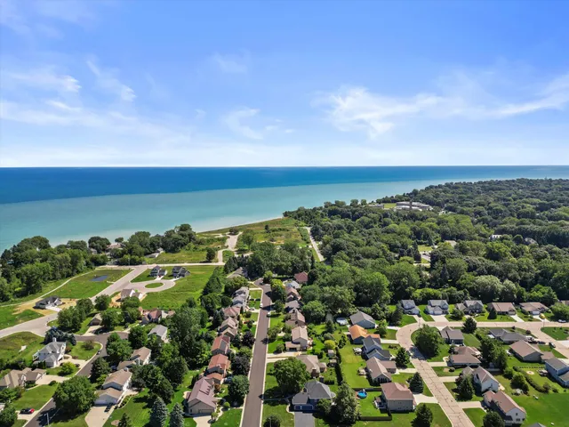 $569,000 | 1114 Silent Sunday Court, Caledonia, WI 53402