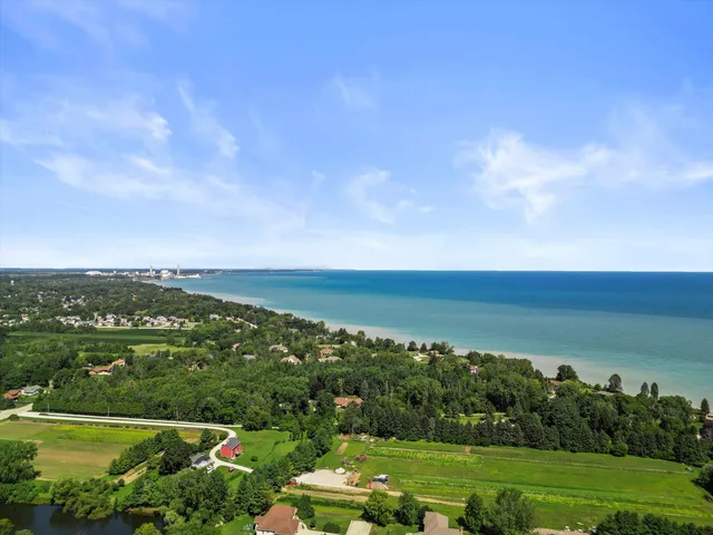 $569,000 | 1114 Silent Sunday Court, Caledonia, WI 53402