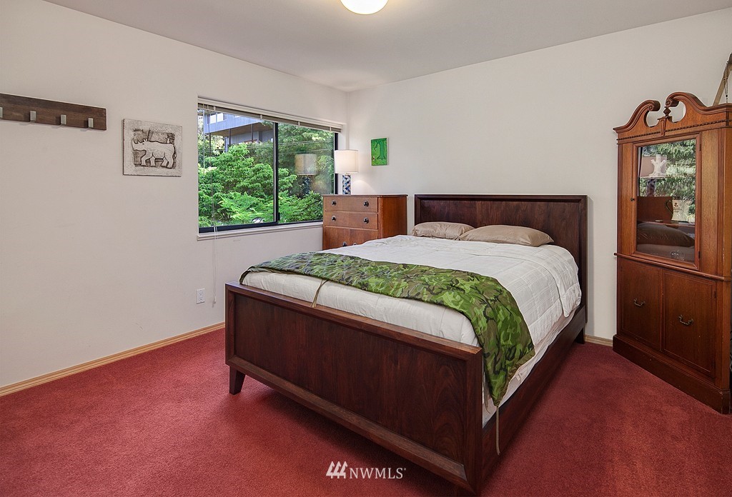 125 Northwest 48th Street Seattle, WA 98107 - Photo 9 of 19