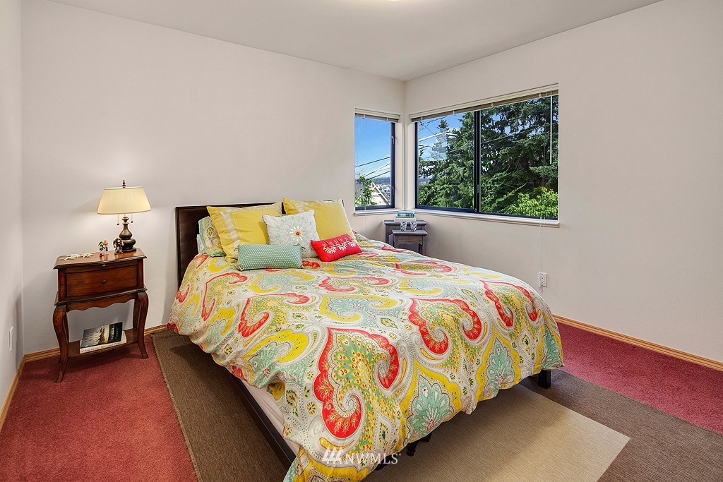 125 Northwest 48th Street Seattle, WA 98107 - Photo 10 of 19