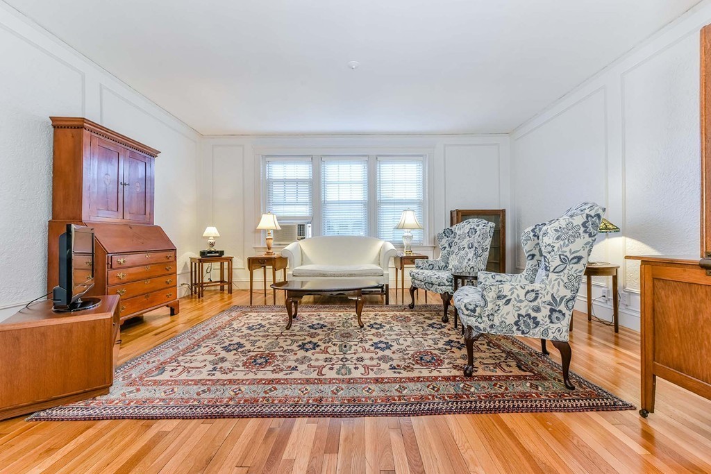 411 Washington Street, Unit 5 Brookline, MA 02446 - Photo 6 of 14