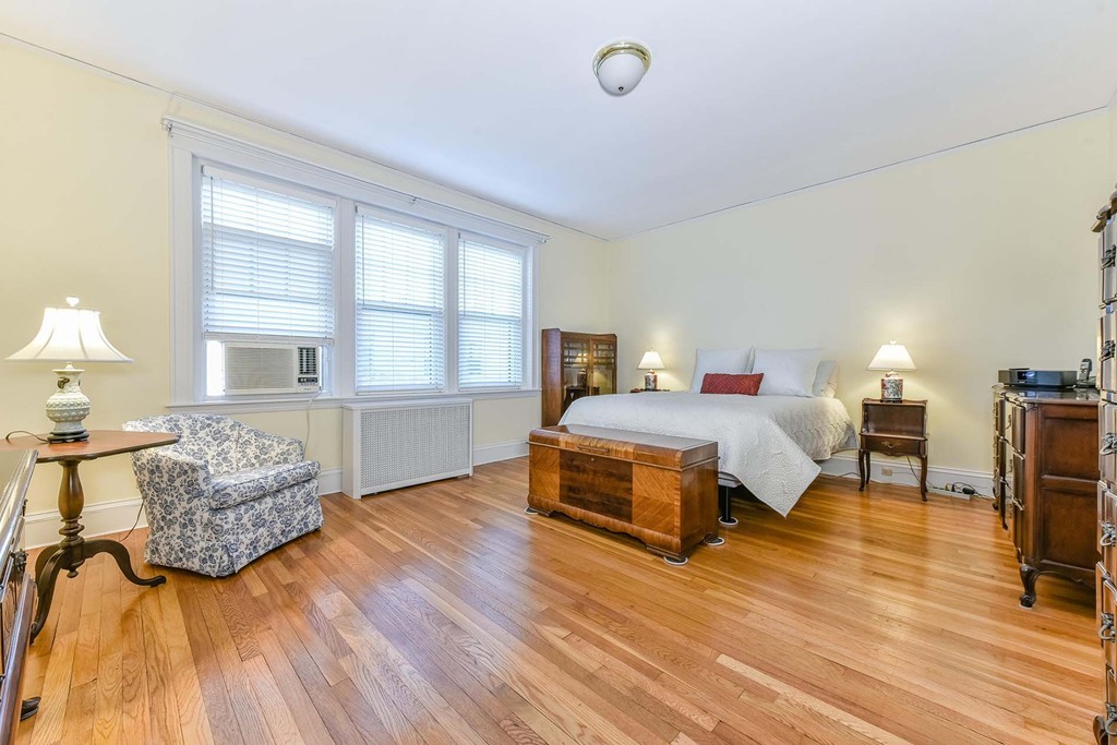 411 Washington Street, Unit 5 Brookline, MA 02446 - Photo 7 of 14