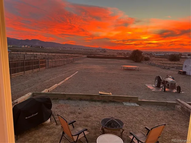 a view of outdoor space and city view